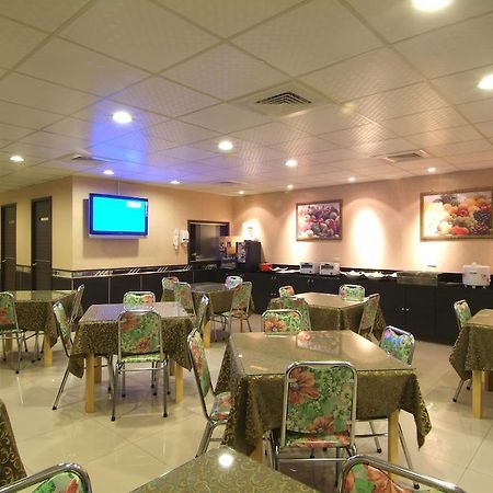 Hotel Tong Bing Express Hsinchu Exterior foto